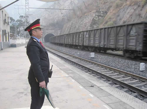 了解鐵路上的五大系統，車，機，工，電，輛崗位工作