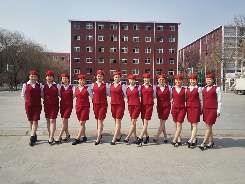 石家莊東華鐵路學校高鐵乘務(wù)員