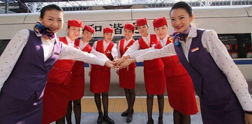 讀高鐵乘務(wù)專業(yè)年齡大后會不會被辭退？