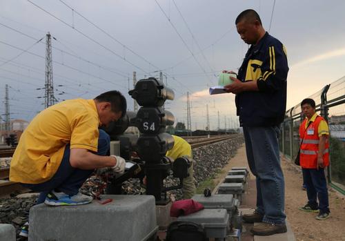 石家莊東華鐵路學(xué)校春季班專業(yè)推薦