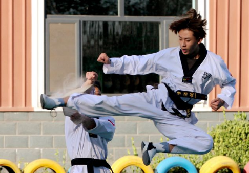 石家莊開(kāi)設(shè)體育專(zhuān)業(yè)的學(xué)校推薦 —— 石家莊教聯(lián)高級(jí)職業(yè)中學(xué)